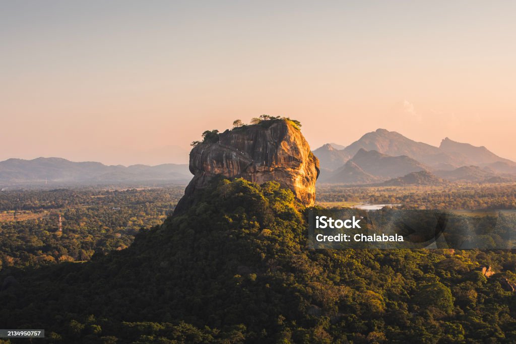 history of sigiriya rock