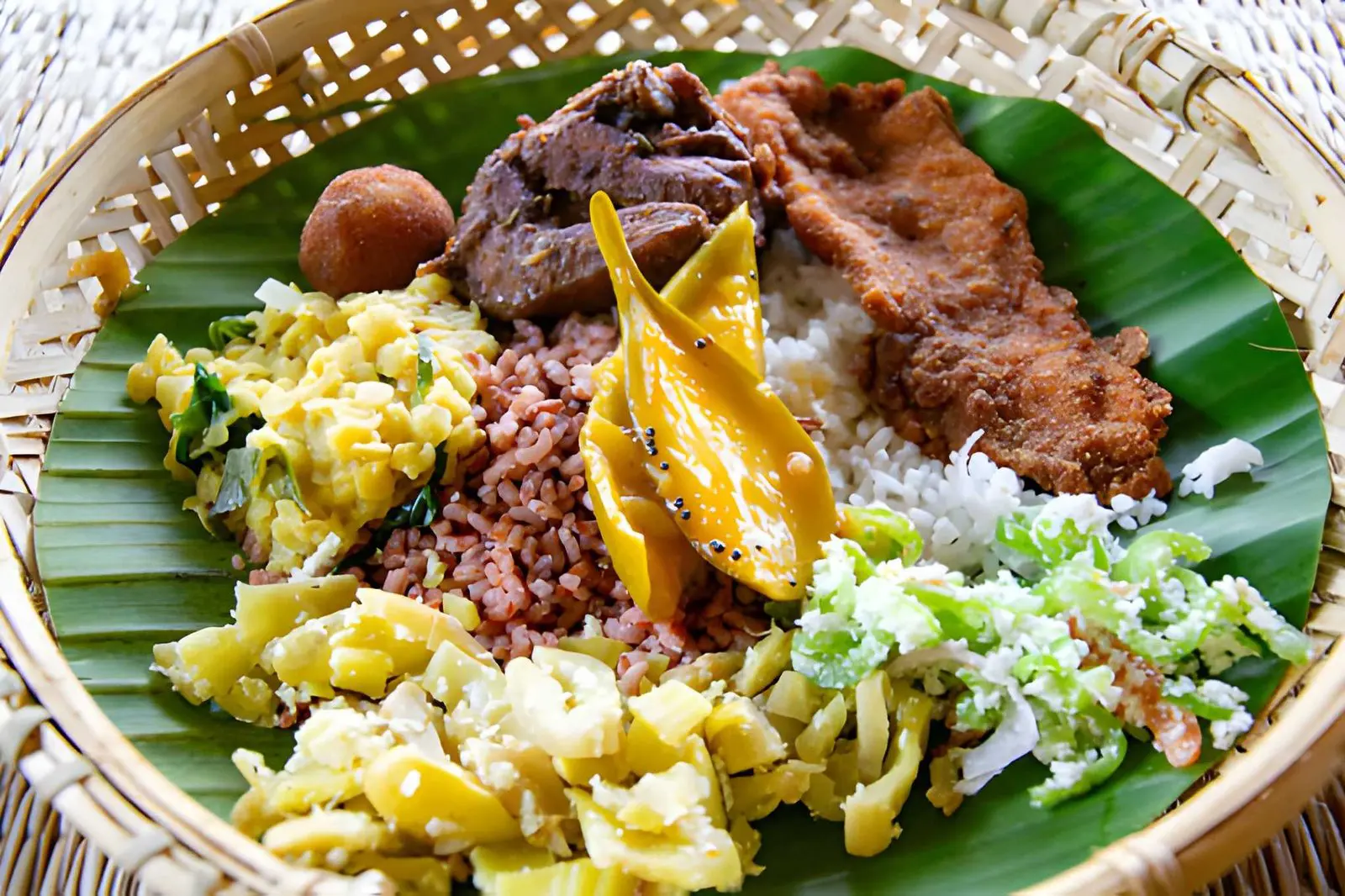 South Asian meals in Sri Lanka