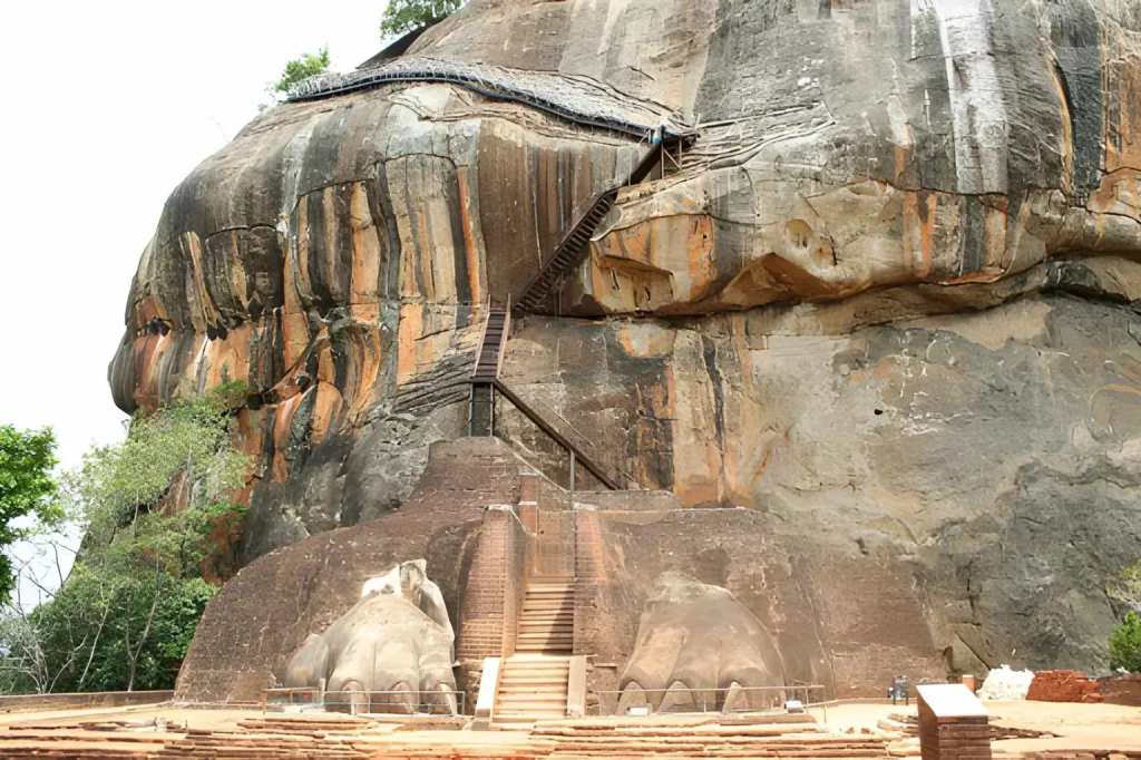 Best time to visit Sri Lanka from India
